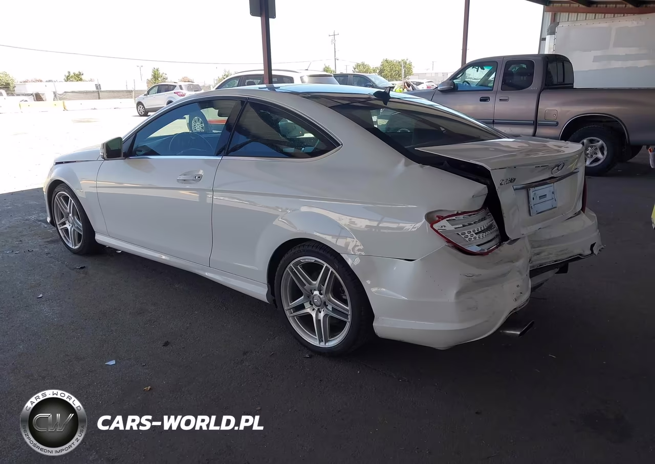 2013 Mercedes-Benz C 250 VIN:WDDGJ4HB5DF967043 - 3