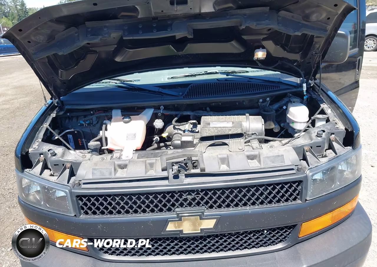 2018 Chevrolet Express 2500 Work Van VIN:1GCWGAFG5J1289534 - 10
