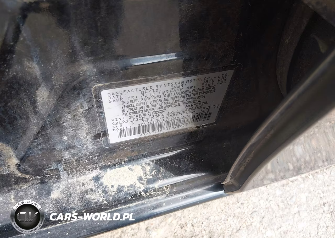 2018 Nissan Sentra S VIN:3N1AB7AP7JY324267 - 9