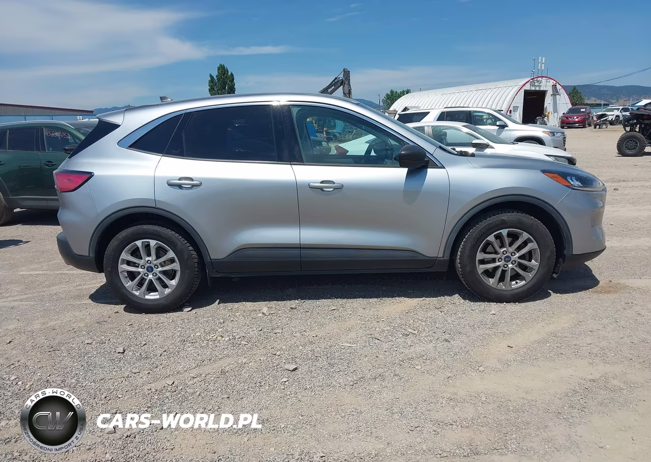 2022 Ford Escape Se VIN:1FMCU9G66NUB81486 - 13