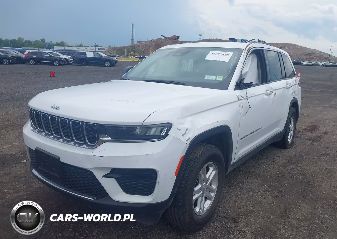 2023 Jeep Grand Cherokee Laredo 4X4 VIN:1C4RJHAG8PC528800 - 6