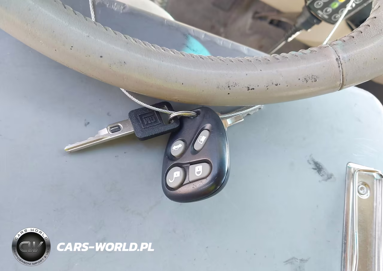 1999 Cadillac Deville Standard VIN:1G6KD54Y1XU740978 - 11