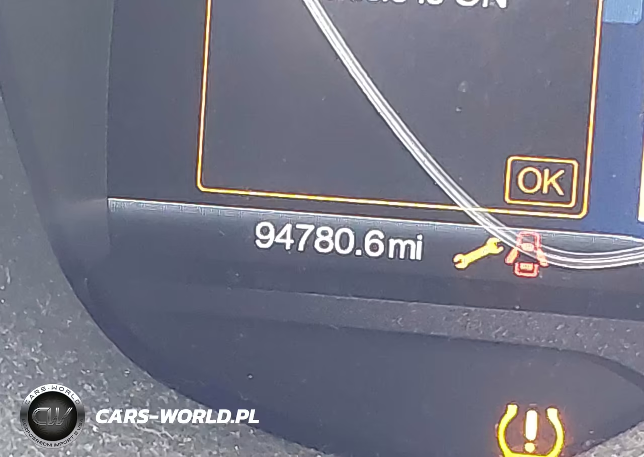 2017 Ford Focus Electric VIN:1FADP3R43HL296166 - 10