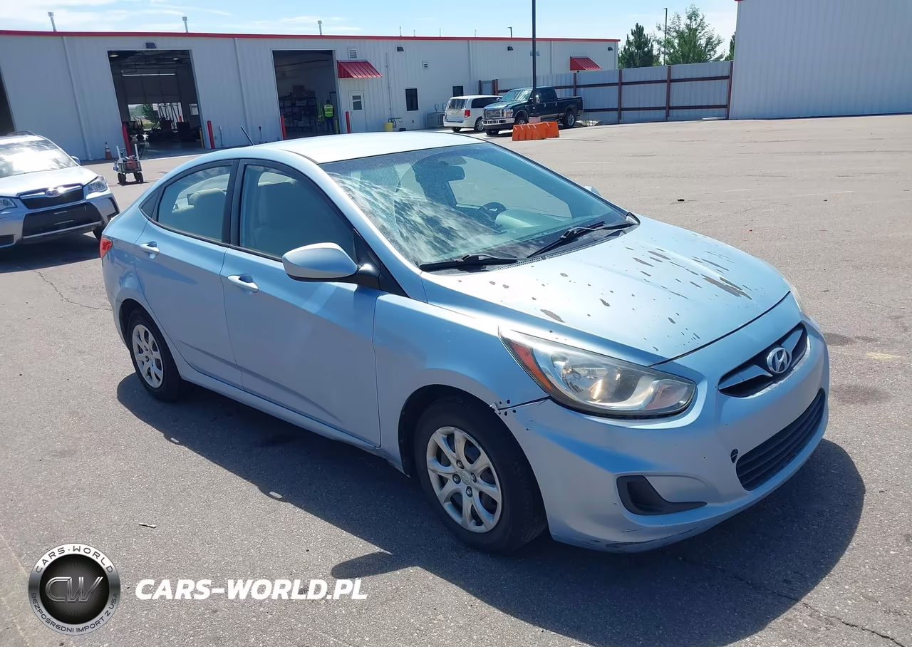 2013 Hyundai Accent Gls – zdjęcie 1 z 14