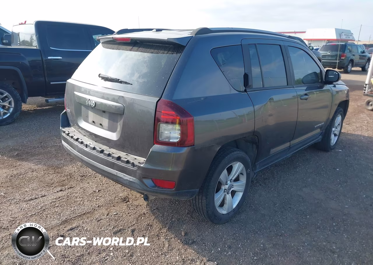 2017 Jeep Compass Sport VIN:1C4NJDBB8HD144182 - 4