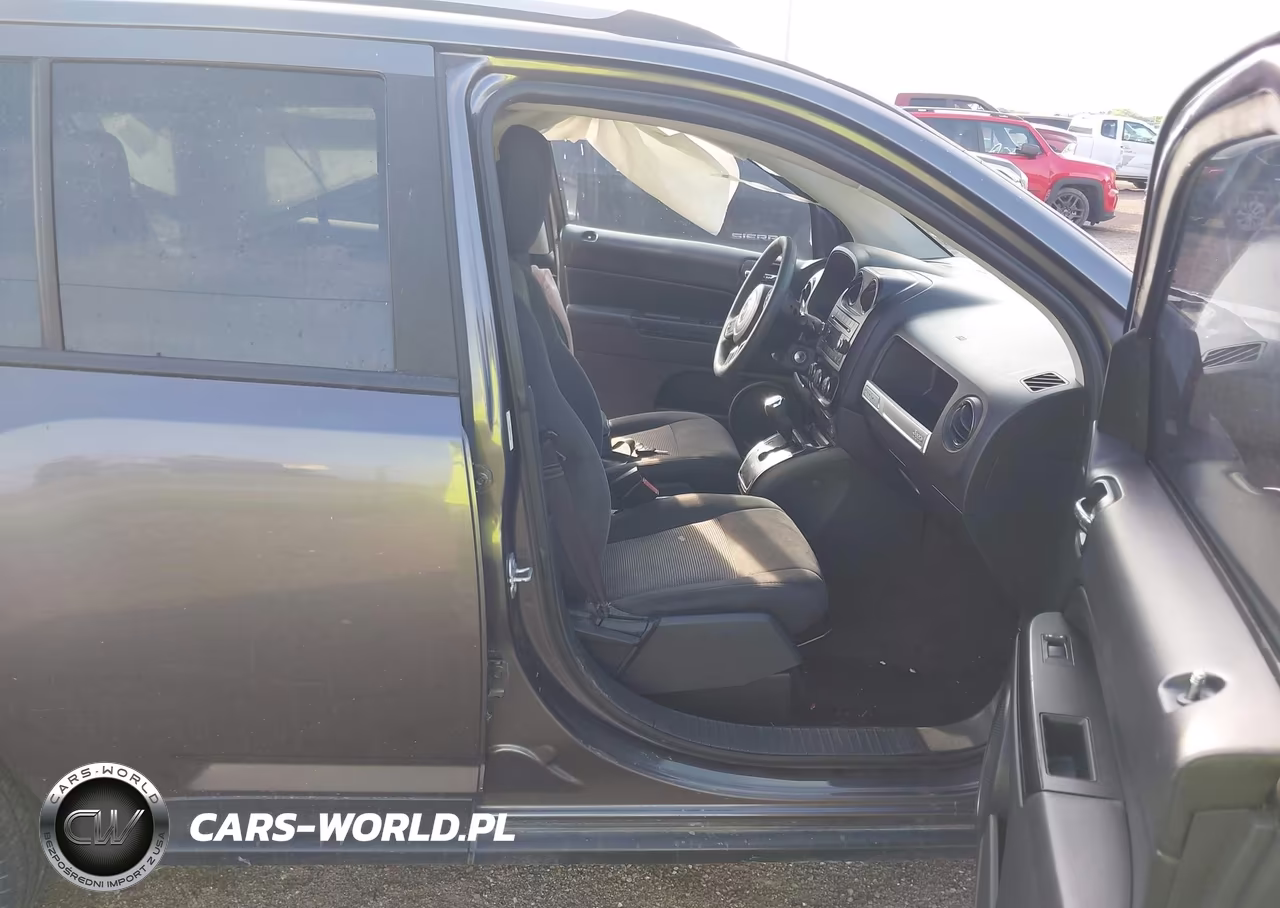 2017 Jeep Compass Sport VIN:1C4NJDBB8HD144182 - 5