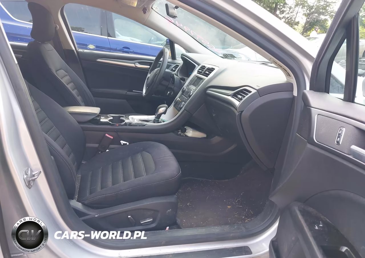 2015 Ford Fusion Se VIN:3FA6P0H70FR184717 - 5