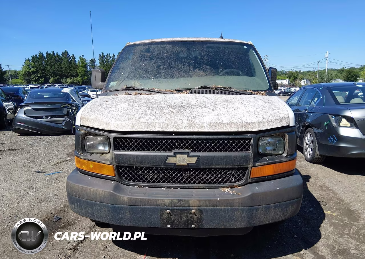 2015 Chevrolet Express 2500 Work Van VIN:1GCWGFFF2F1103802 - 13
