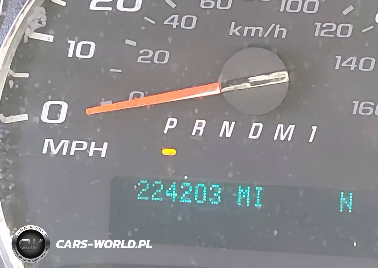 2015 Chevrolet Express 2500 Work Van VIN:1GCWGFFF2F1103802 - 16
