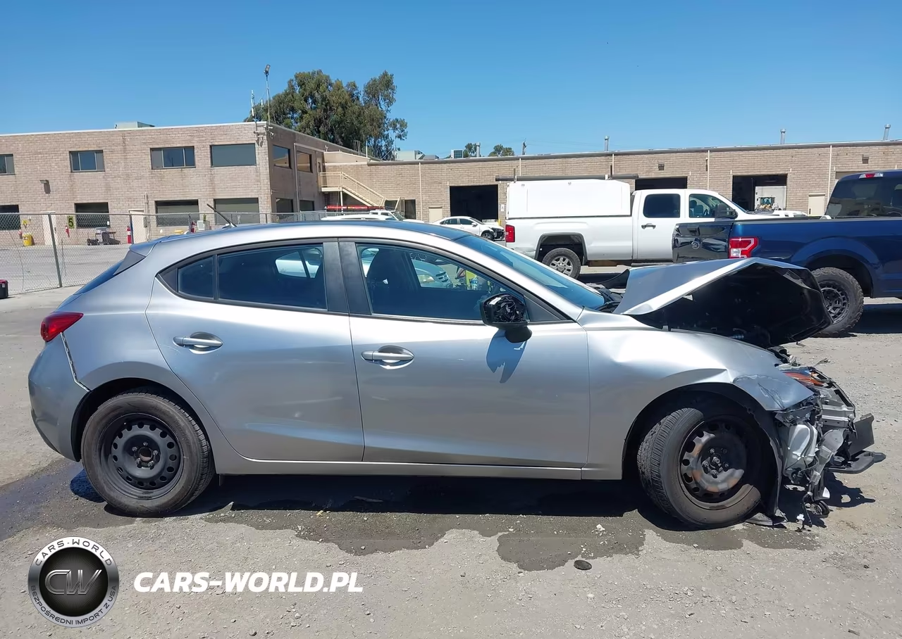 2016 Mazda Mazda3 I Sport VIN:JM1BM1J70G1347704 - 14
