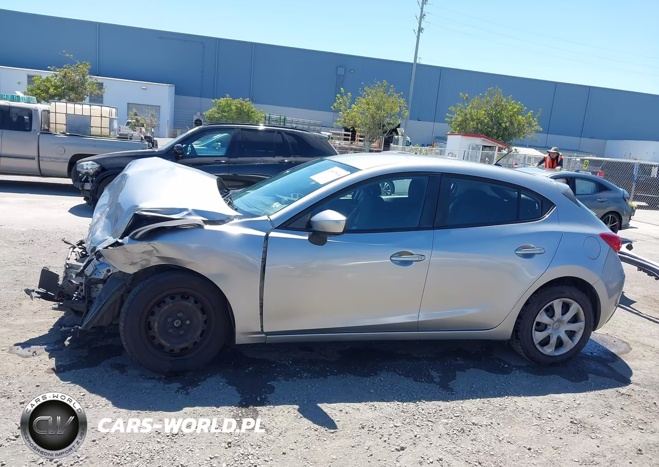 2016 Mazda Mazda3 I Sport VIN:JM1BM1J70G1347704 - 15