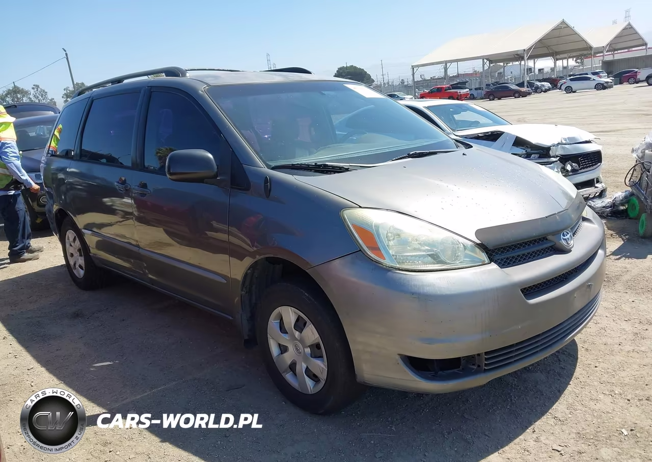 2004 Toyota Sienna Ce