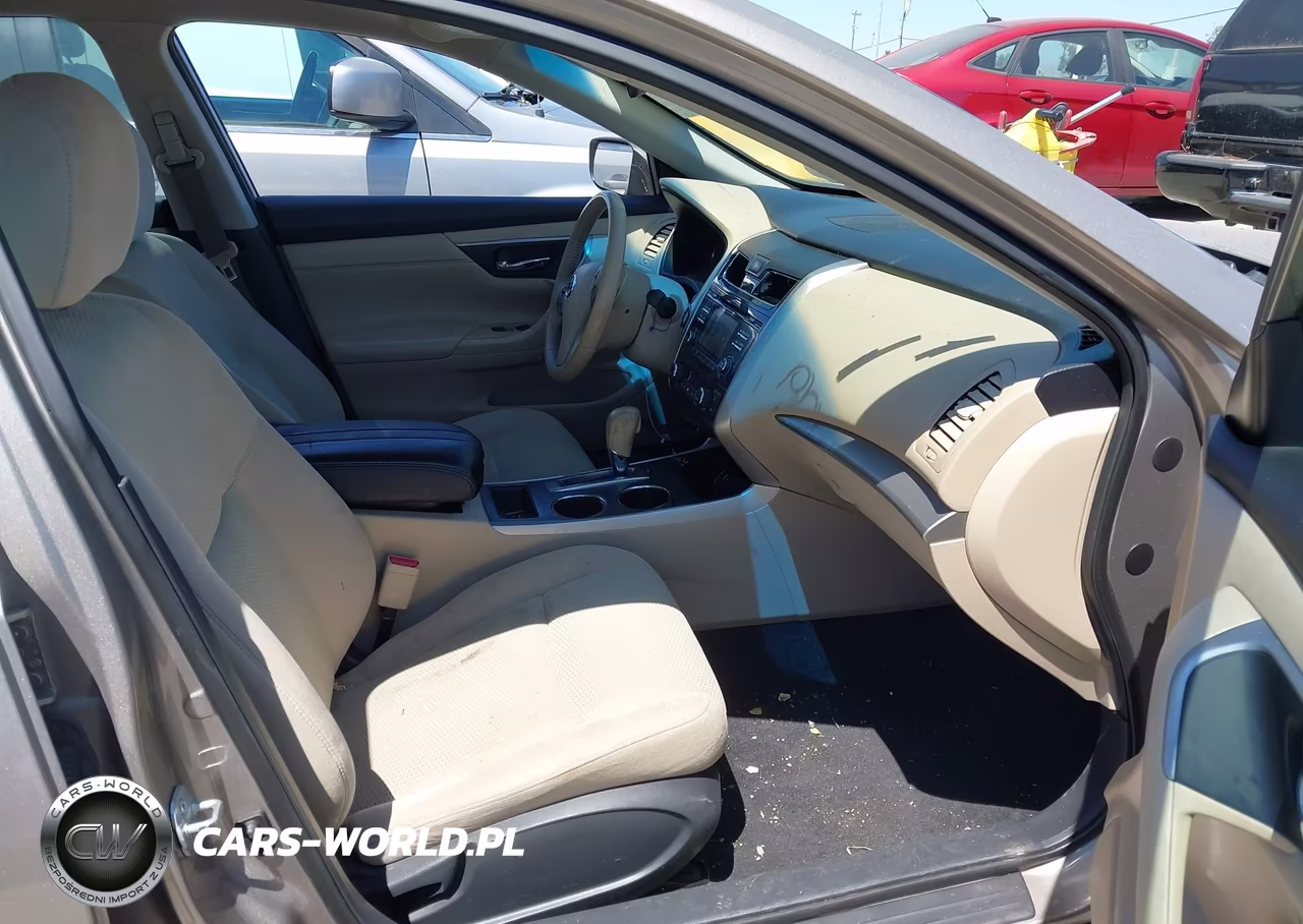 2015 Nissan Altima 2.5 Sv VIN:1N4AL3AP1FC493659 - 5
