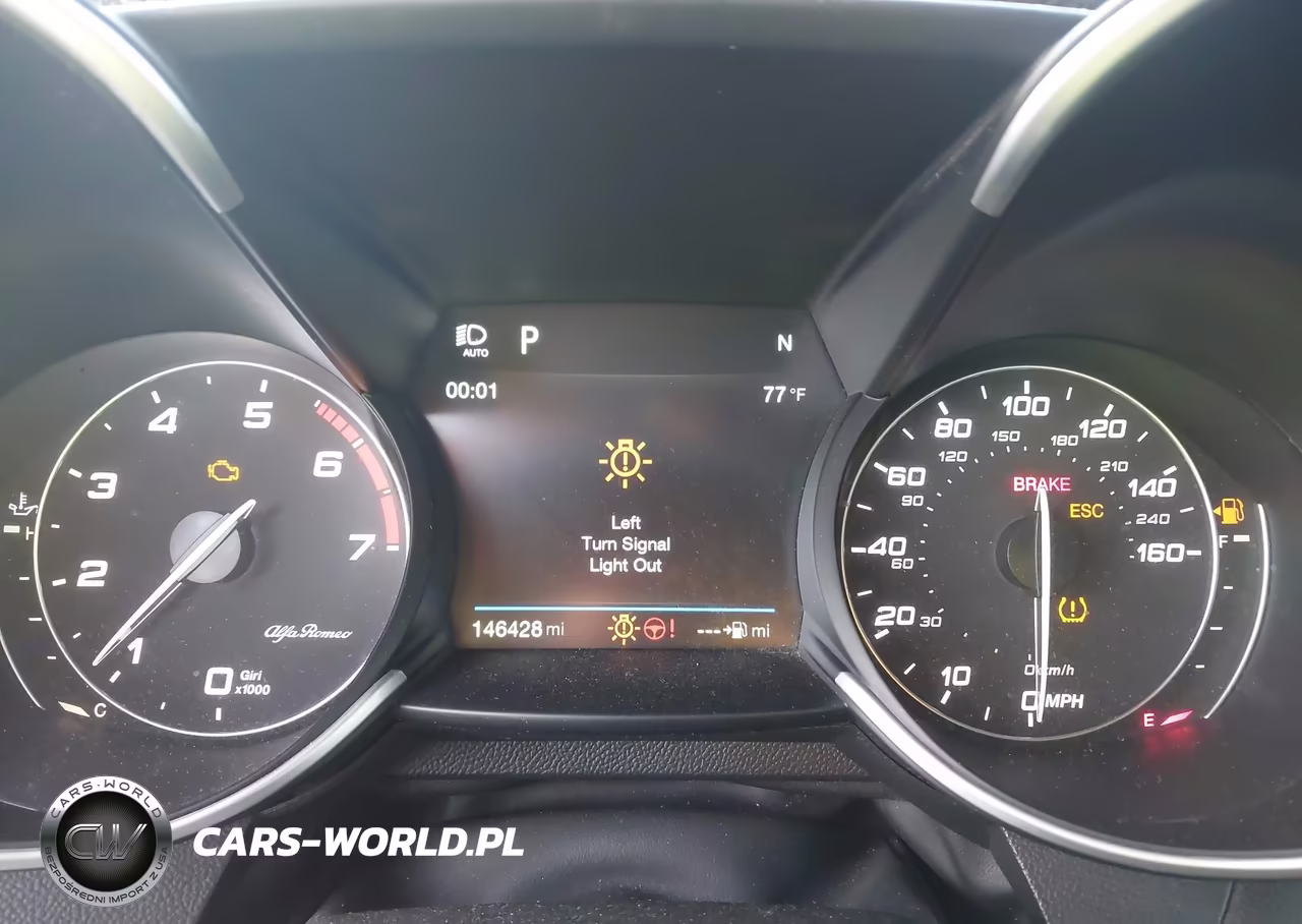 2018 Alfa Romeo Giulia Rwd VIN:ZARFAEBN1J7566504 - 7