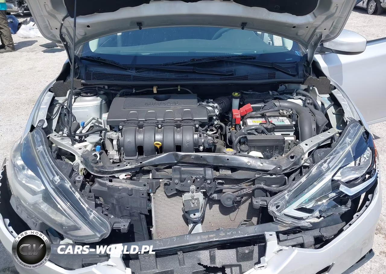 2018 Nissan Sentra S VIN:3N1AB7AP2JY232743 - 10