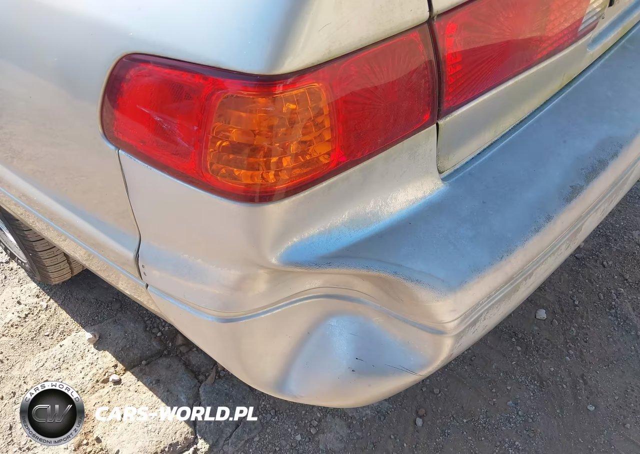 2000 Toyota Camry Le VIN:JT2BG22K3Y0492235 - 11