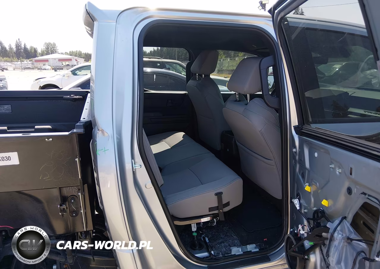2026 Toyota Tacoma Sr5 VIN:3TMKB5FN3TM065266 - 8