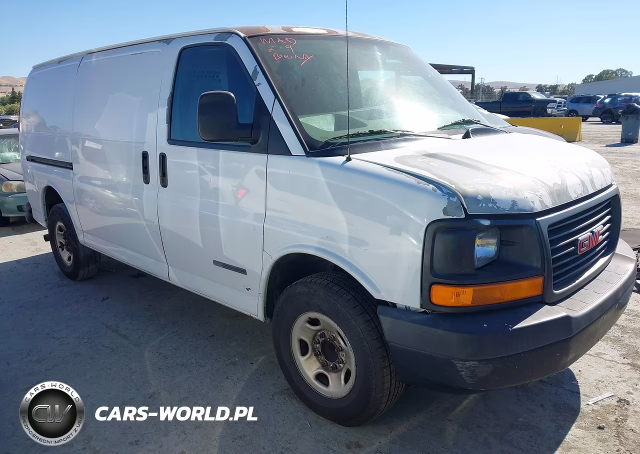 2005 GMC Savana Standard