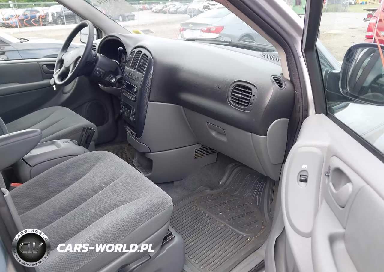 2005 Dodge Caravan Sxt VIN:2D4GP44L45R220344 - 5