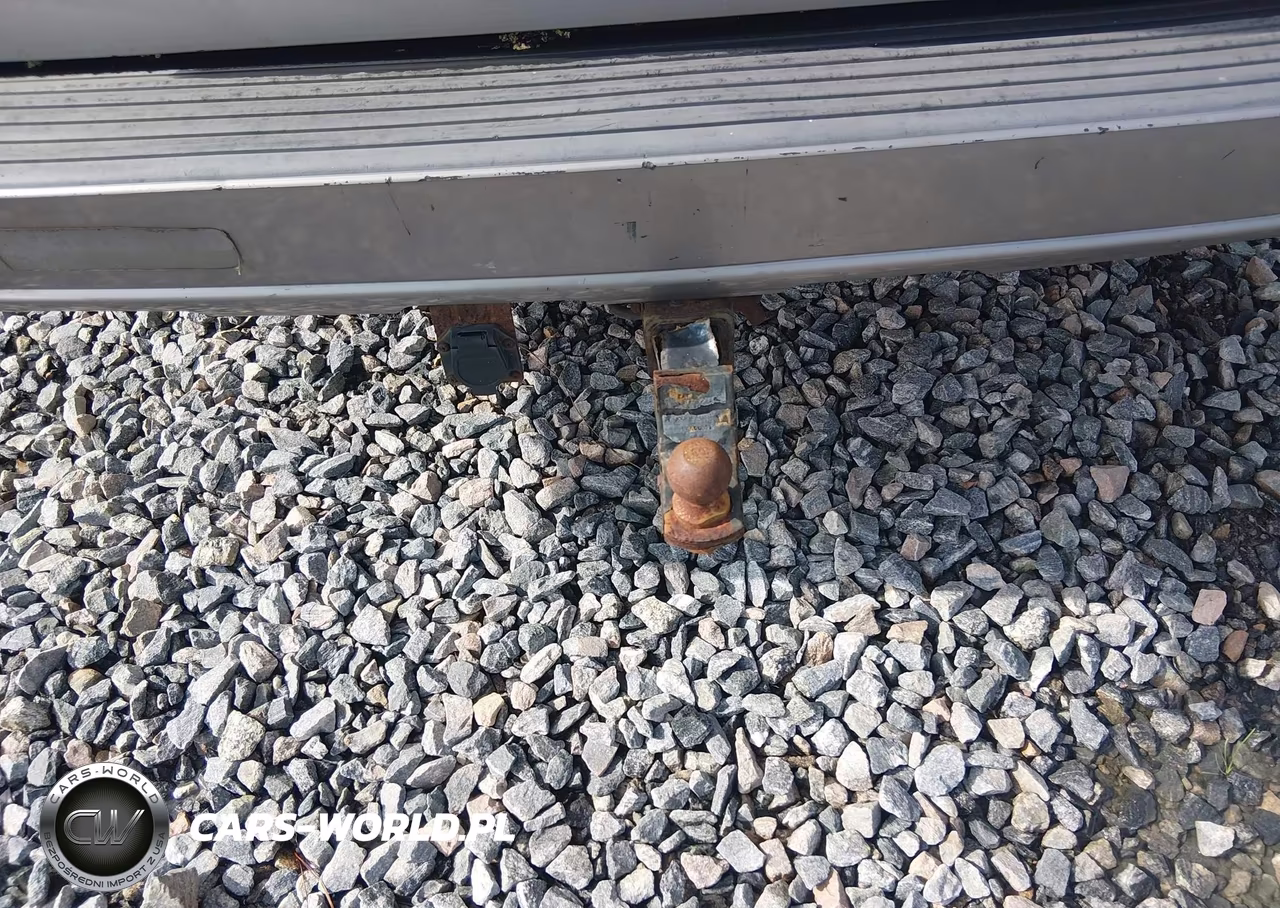 2002 Toyota Sequoia Sr5 V8 VIN:5TDZT34A32S132950 - 6