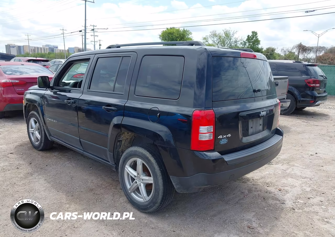 2017 Jeep Patriot Sport 4X4 VIN:1C4NJRBB3HD105626 - 3