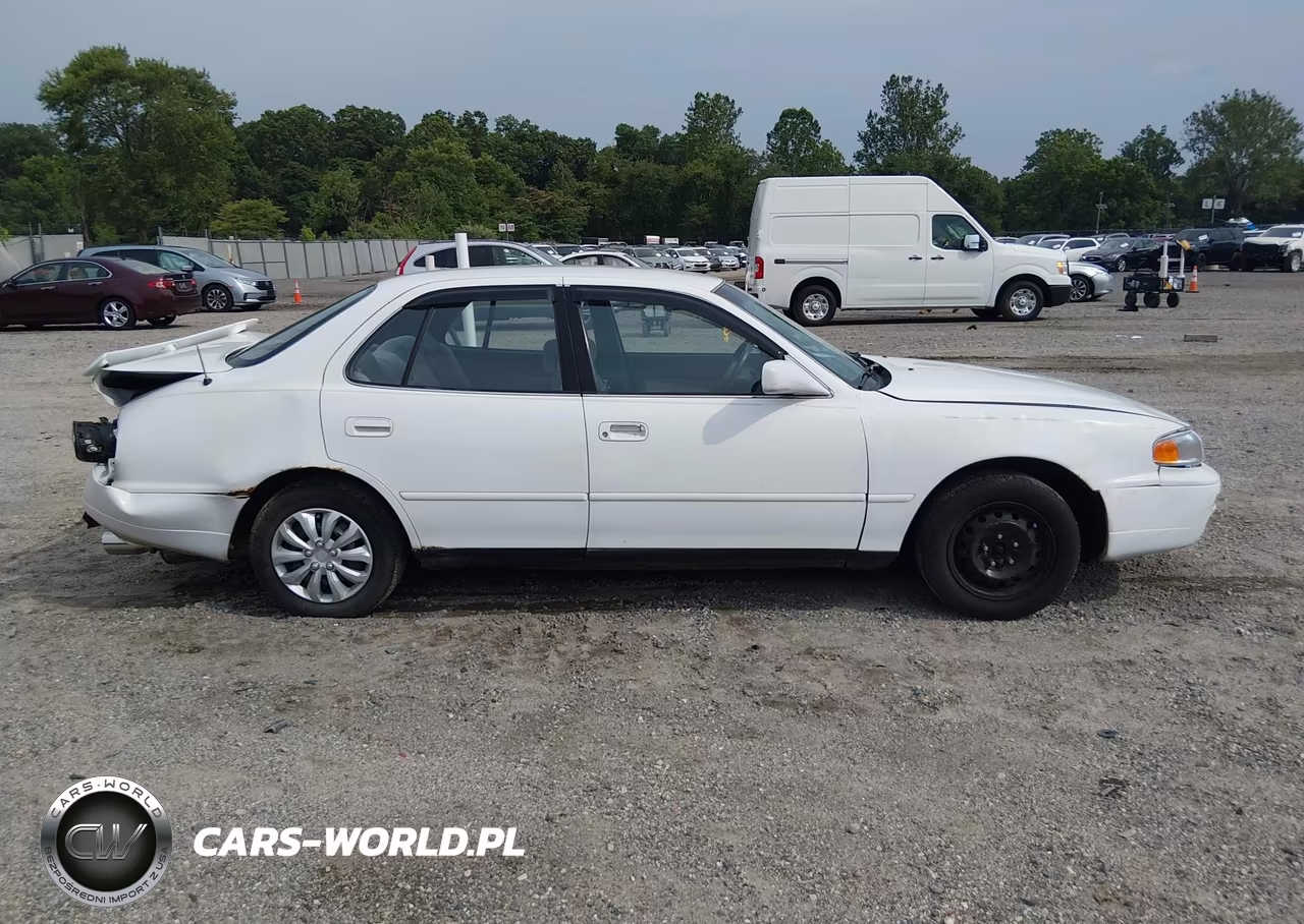 1996 Toyota Camry Dx-Le-Xle VIN:4T1BG12K5TU828823 - 13