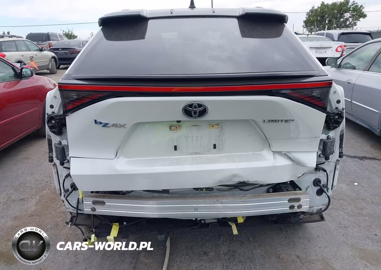 2023 Toyota Bz4X Limited VIN:JTMAAAAA0PA005895 - 6