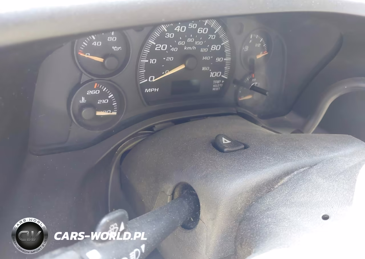 2005 Chevrolet Express Cargo Van VIN:1GCGG29U051164667 - 7