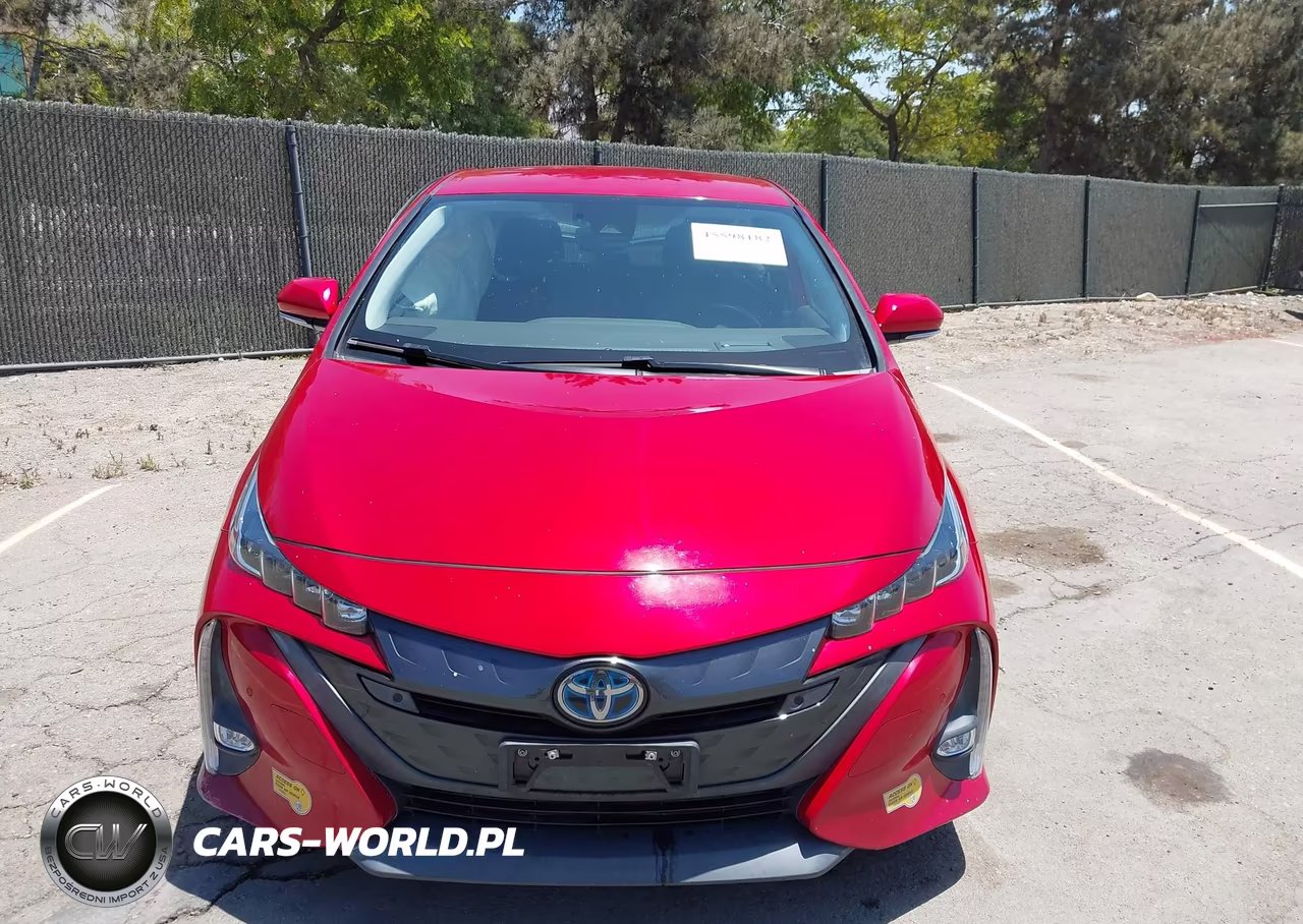 2020 Toyota Prius Prime Limited VIN:JTDKARFPXL3158766 - 13