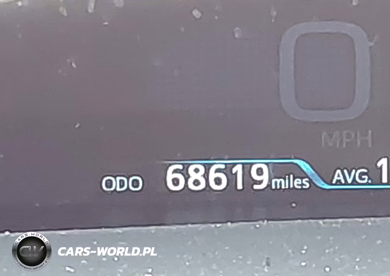 2020 Toyota Prius Prime Limited VIN:JTDKARFPXL3158766 - 16