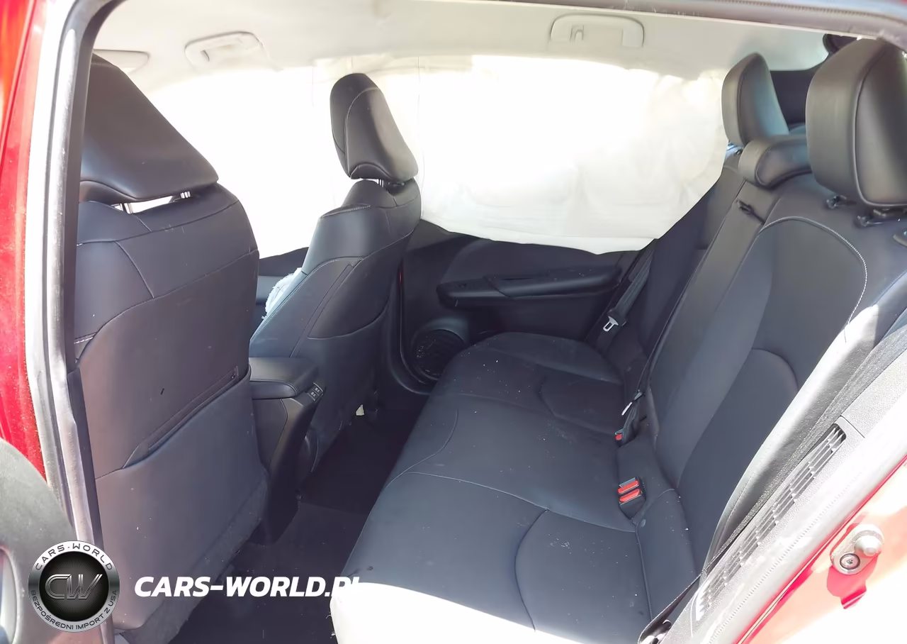 2020 Toyota Prius Prime Limited VIN:JTDKARFPXL3158766 - 8