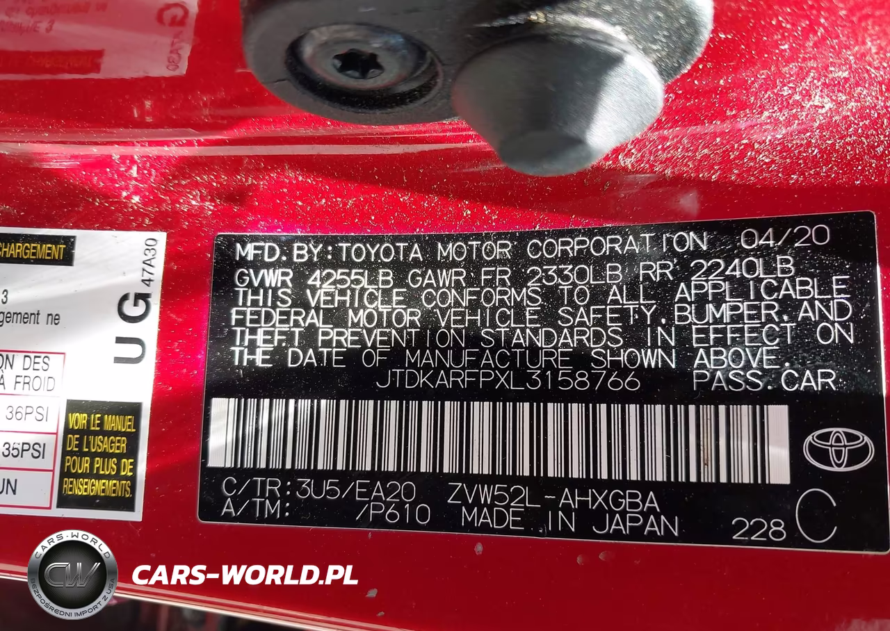 2020 Toyota Prius Prime Limited VIN:JTDKARFPXL3158766 - 9