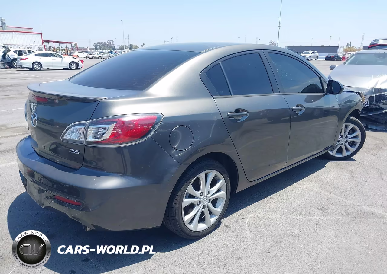 2011 Mazda Mazda3 S Sport VIN:JM1BL1U62B1481659 - 4