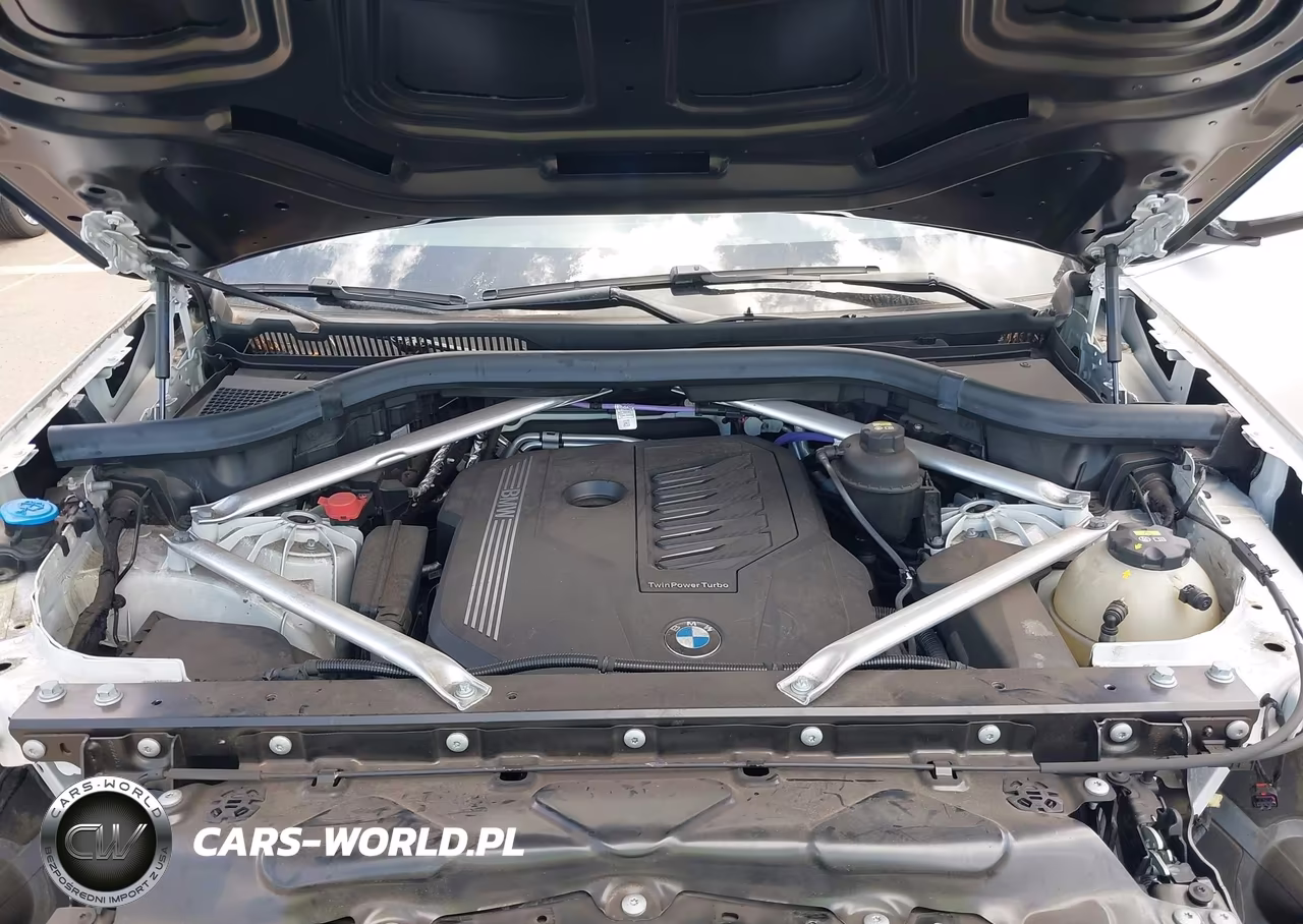 2022 BMW X6 xDrive40I VIN:5UXCY6C05N9J51972 - 10