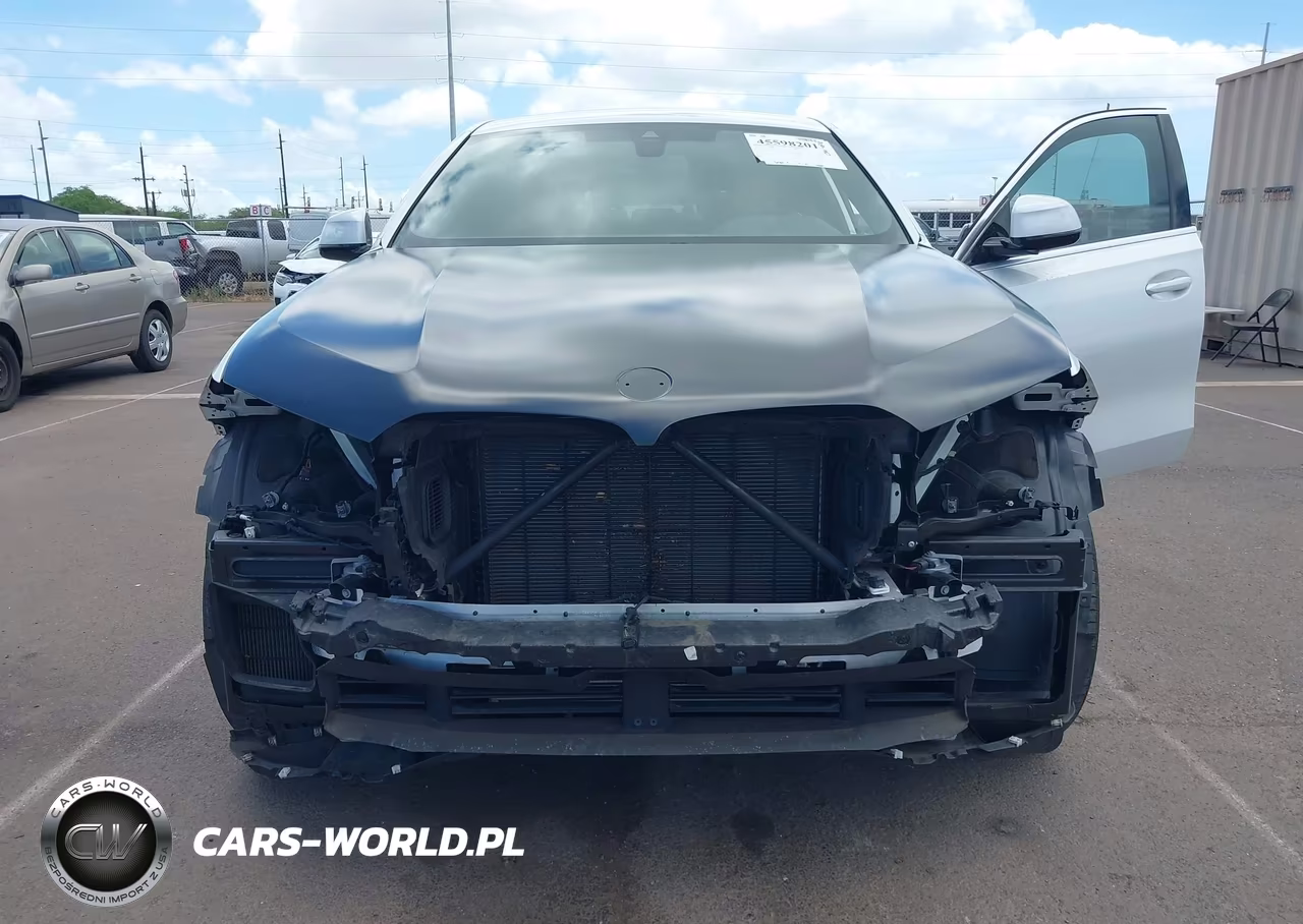 2022 BMW X6 xDrive40I VIN:5UXCY6C05N9J51972 - 6