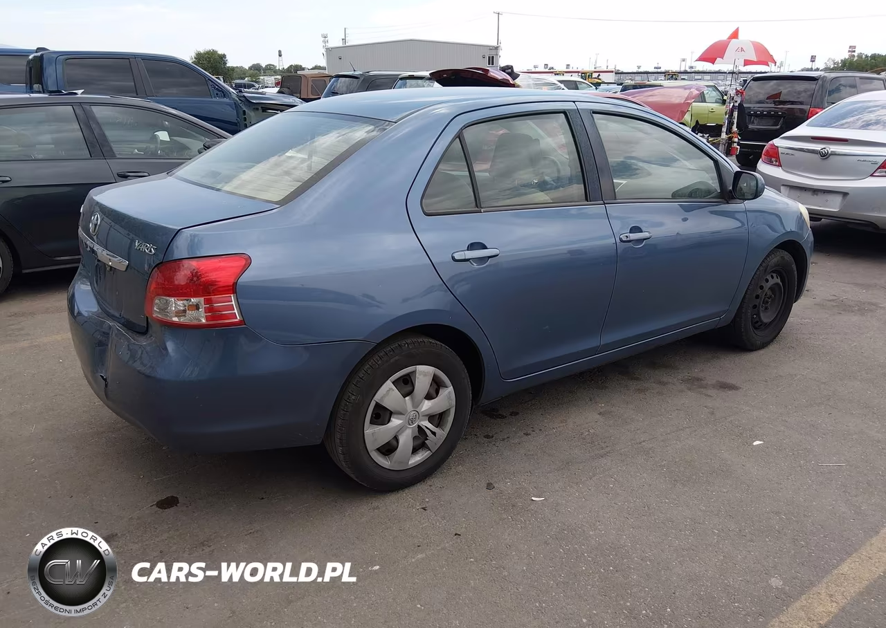2007 Toyota Yaris VIN:JTDBT923171136718 - 4