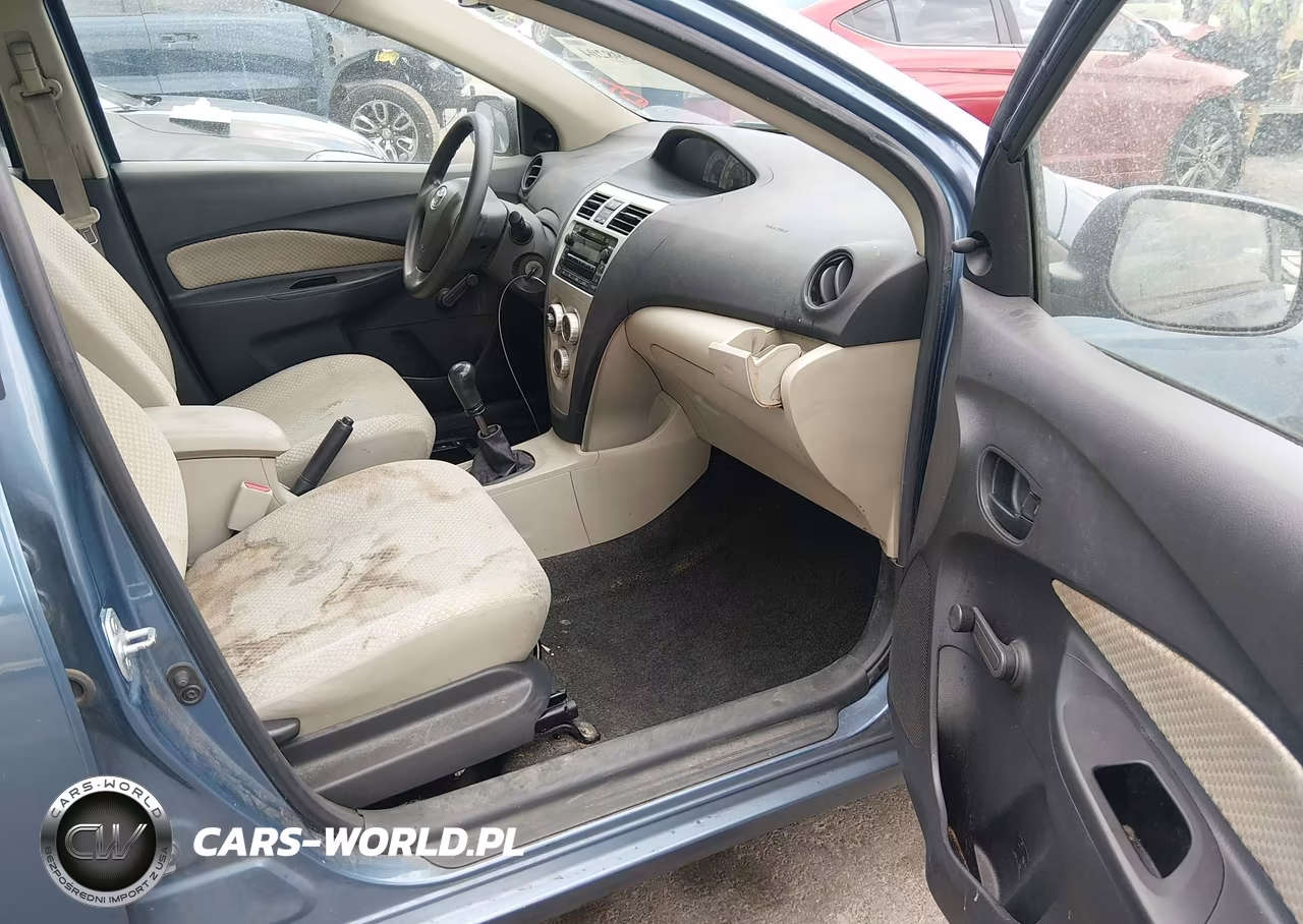 2007 Toyota Yaris VIN:JTDBT923171136718 - 5