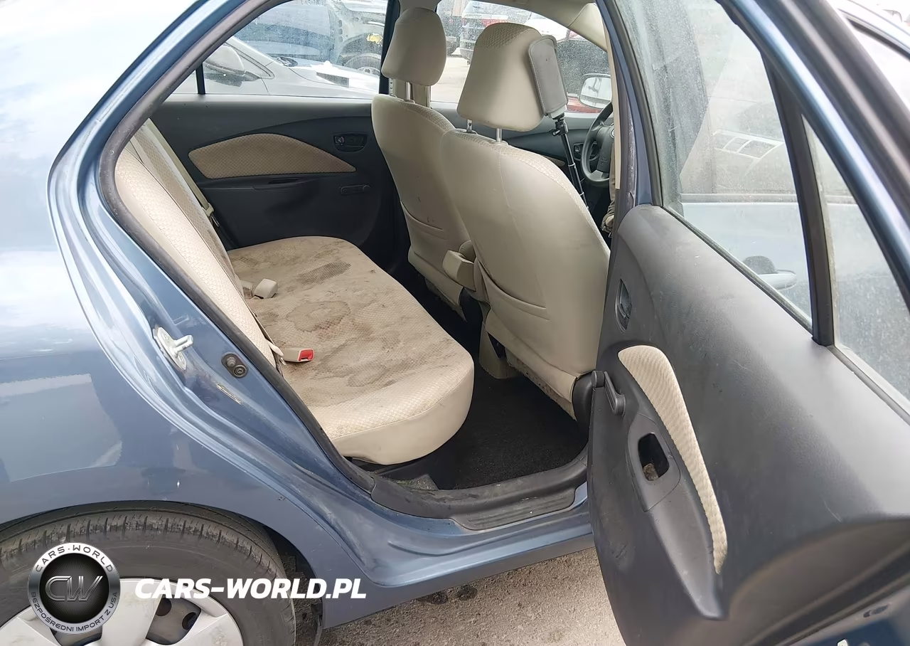 2007 Toyota Yaris VIN:JTDBT923171136718 - 8