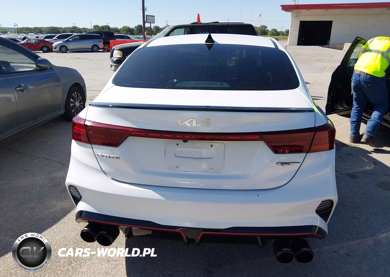 2022 Kia Forte Gt VIN:3KPF44AC1NE475685 - 16