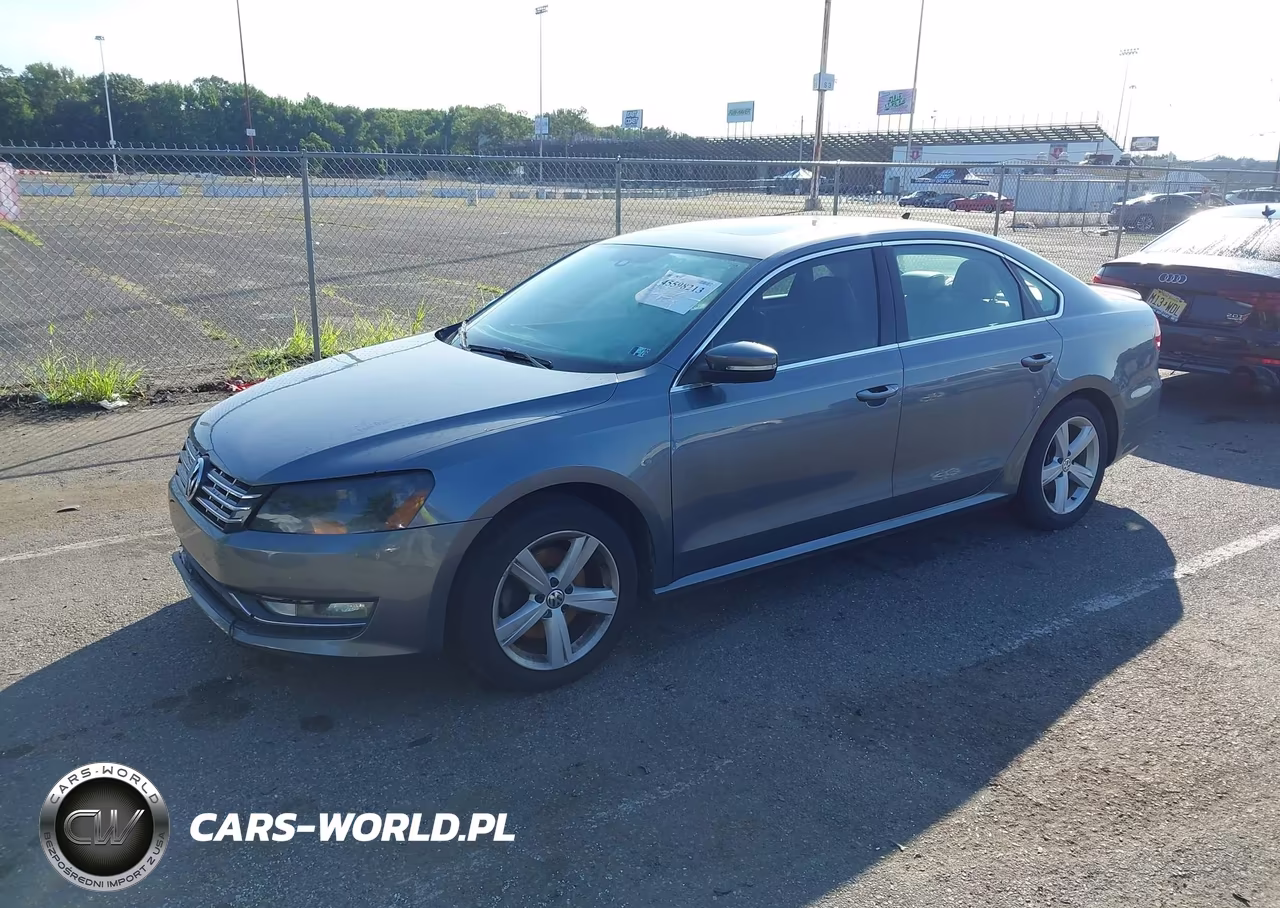 2013 Volkswagen Passat 2.0L Tdi Se VIN:1VWBN7A38DC145204 - 2