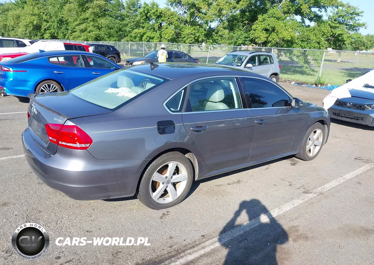 2013 Volkswagen Passat 2.0L Tdi Se VIN:1VWBN7A38DC145204 - 4