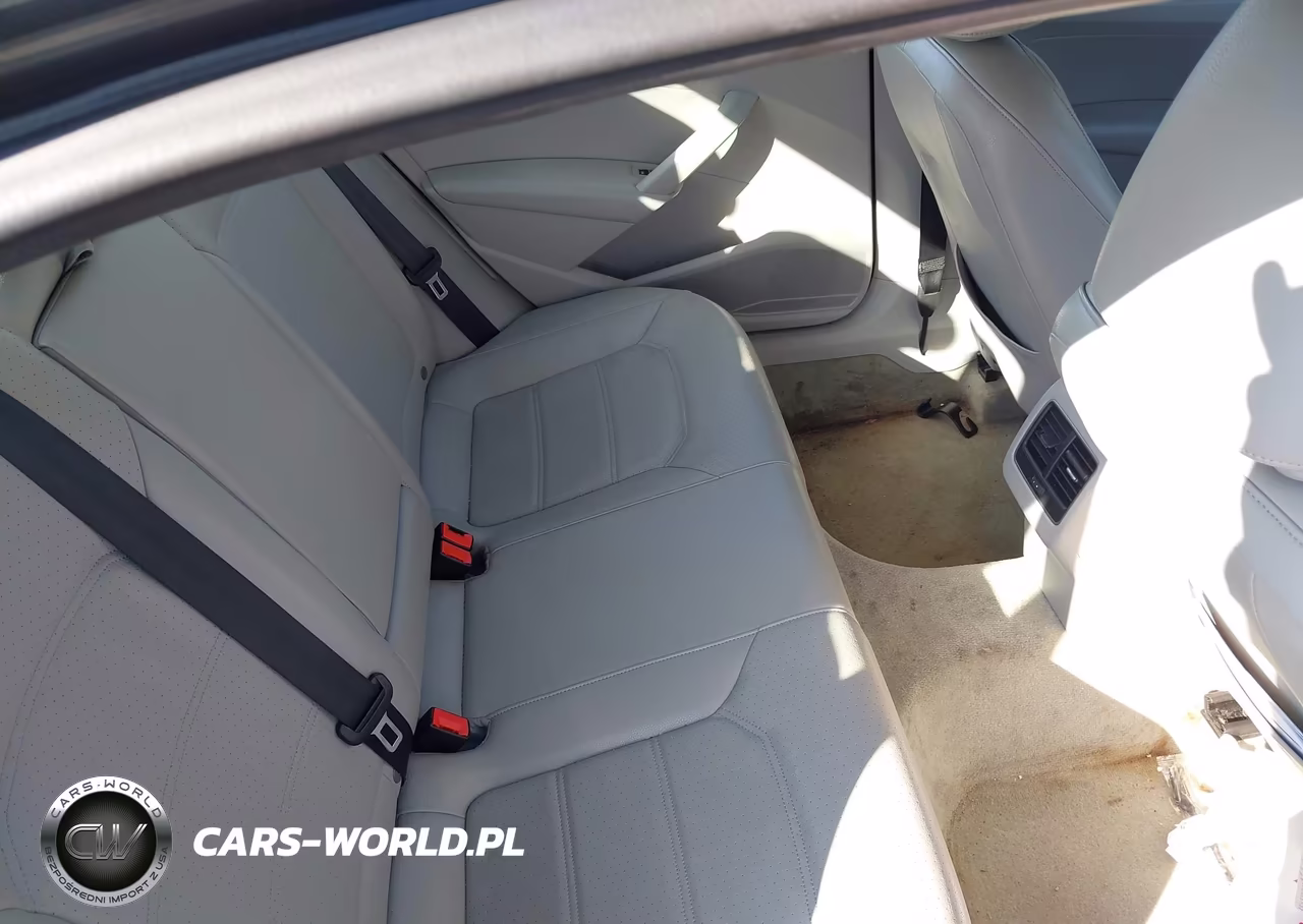 2013 Volkswagen Passat 2.0L Tdi Se VIN:1VWBN7A38DC145204 - 8