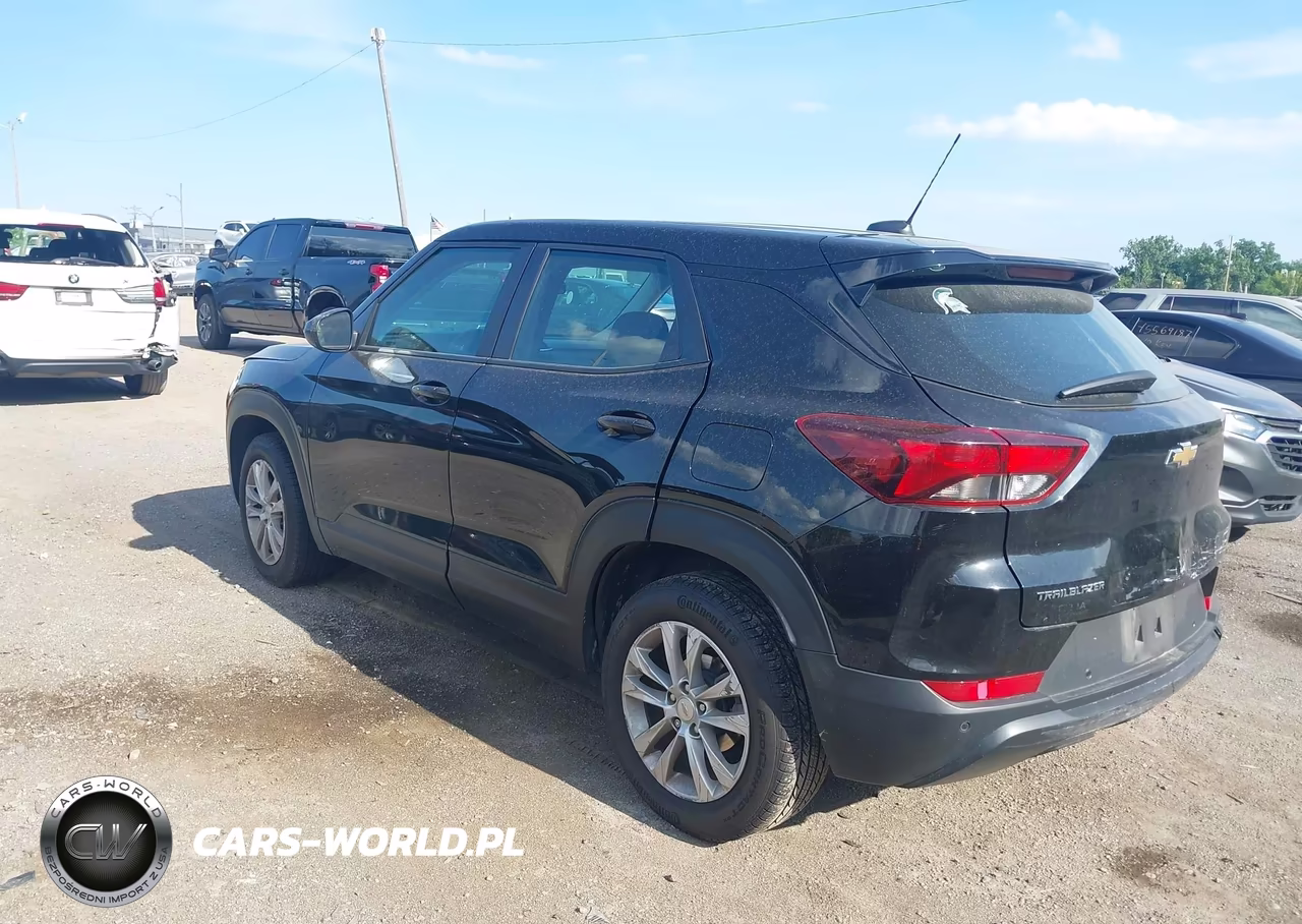 2021 Chevrolet Trailblazer Fwd Ls VIN:KL79MMS24MB127987 - 3