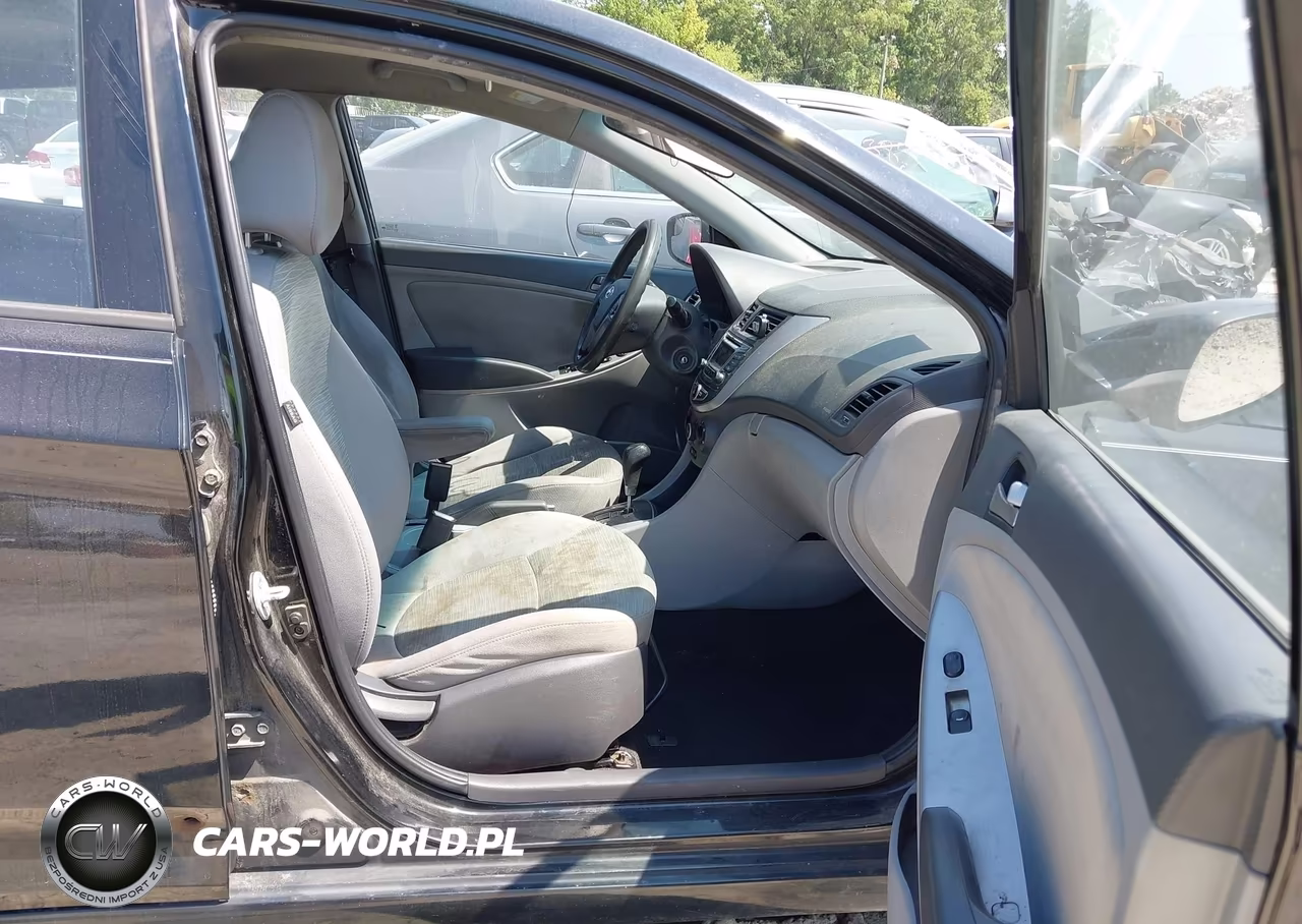 2015 Hyundai Accent Gs VIN:KMHCT5AE5FU205970 - 5