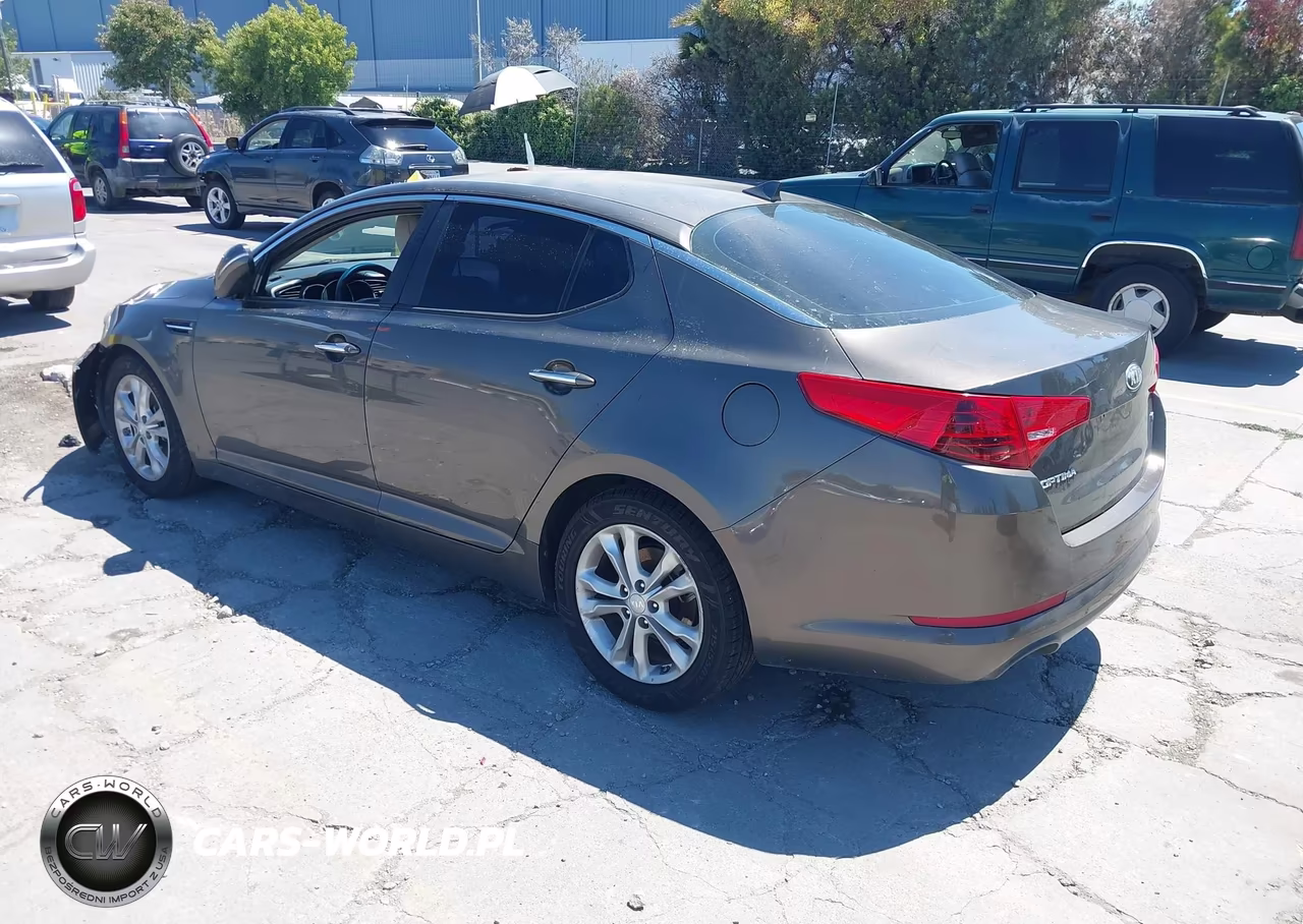 2013 Kia Optima Lx VIN:5XXGM4A73DG193397 - 3