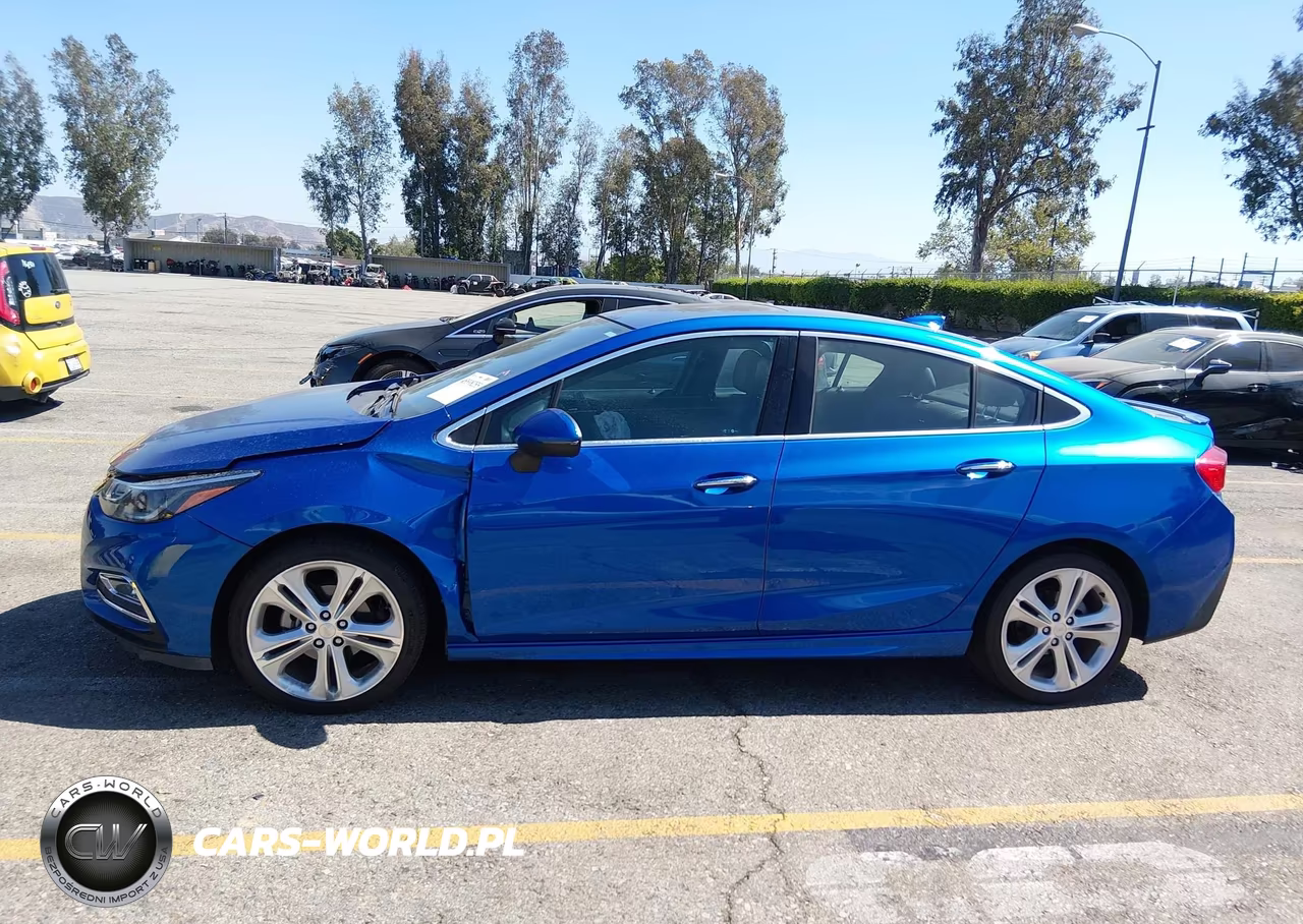2017 Chevrolet Cruze Premier Auto VIN:1G1BF5SM3H7122156 - 16