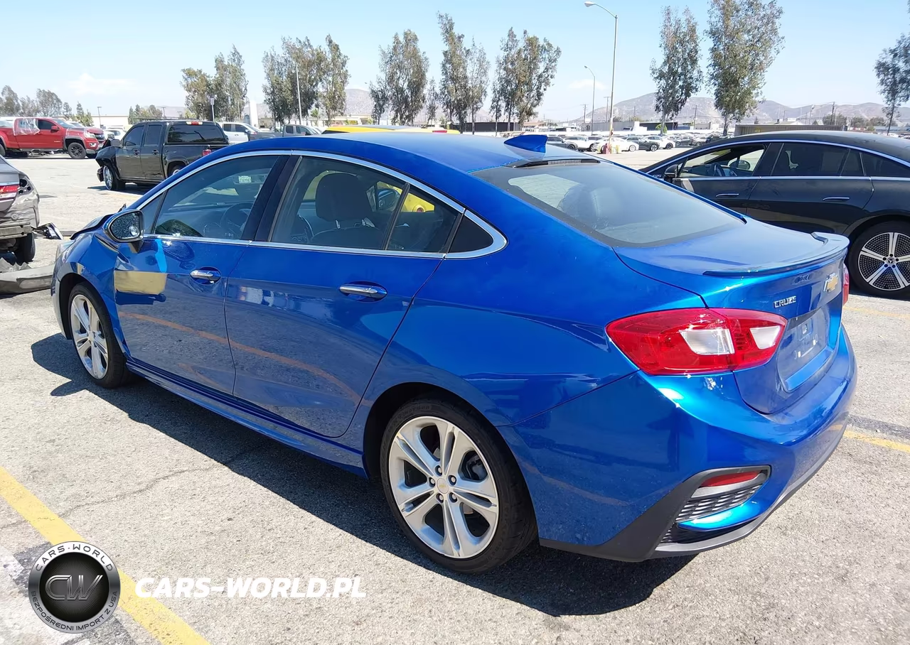 2017 Chevrolet Cruze Premier Auto VIN:1G1BF5SM3H7122156 - 3