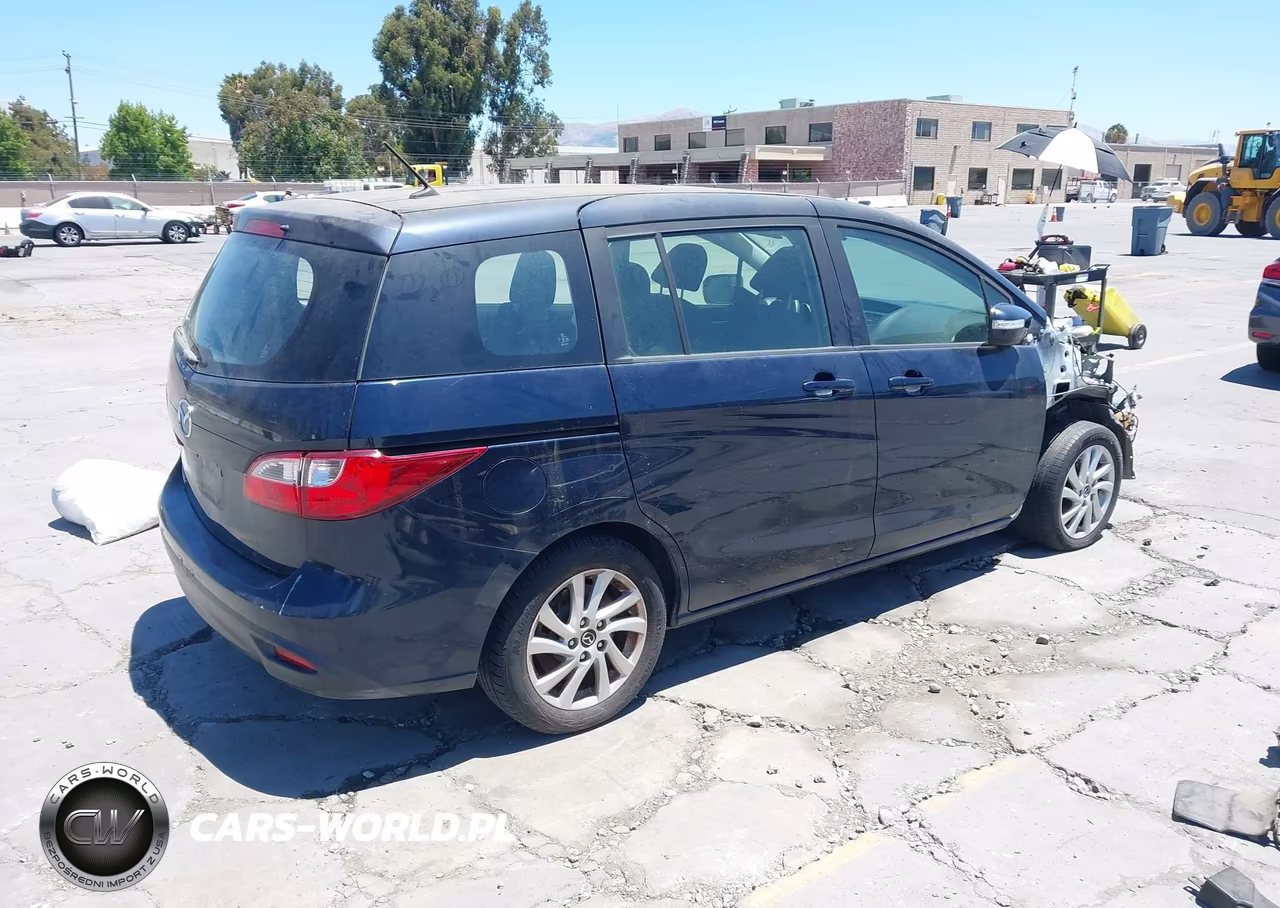 2014 Mazda Mazda5 Sport VIN:JM1CW2BLXE0172140 - 4