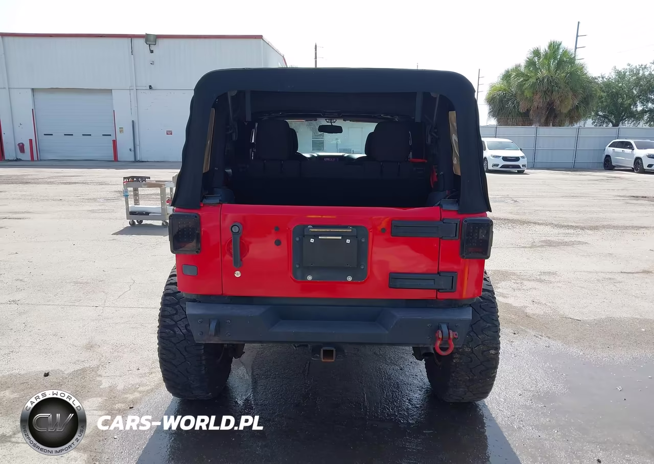 2017 Jeep Wrangler Unlimited Sport VIN:1C4BJWDG3HL561447 - 16