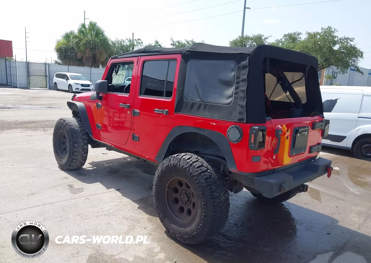 2017 Jeep Wrangler Unlimited Sport VIN:1C4BJWDG3HL561447 - 3